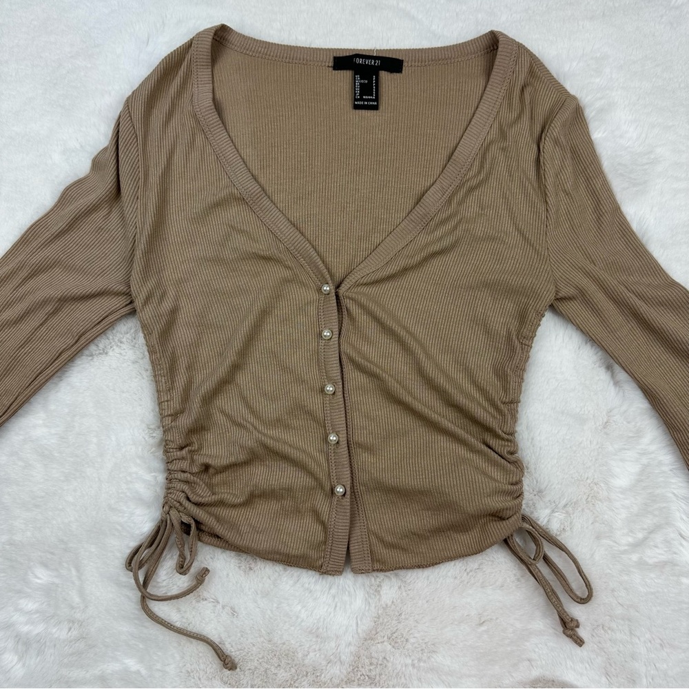 Forever 21 Long Sleeve Ribber Crop Top - Picture 2 of 6